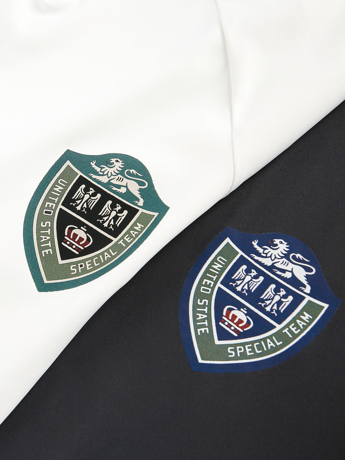 Langarm-T-Shirt aus Jersey mit kontrastfarbenen Nähten