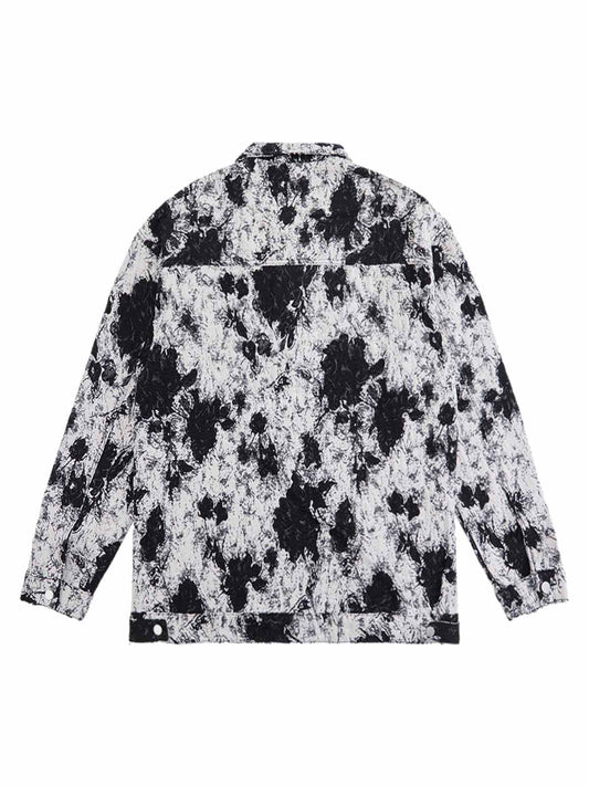 Schwarz-weiße Jeansjacke mit Blumenmuster und Kontrast
