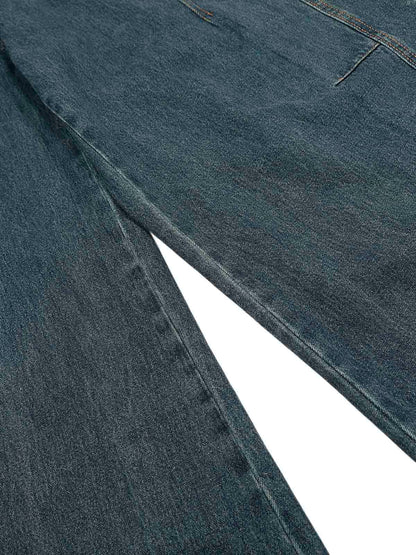 Gewaschene, dekonstruierte Baggy-Barrel-Jeans mit geteiltem Scimitar-Schnitt