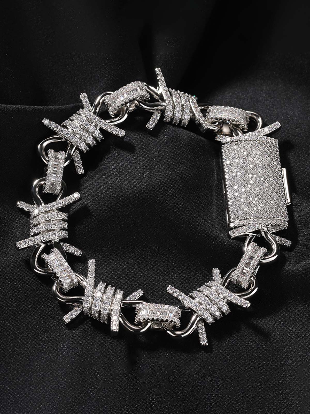 Knoten-Hotfix-Strassarmband im Punk-Stil
