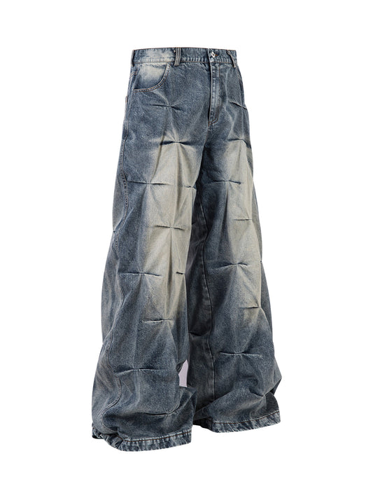 Distressed Washed Pleated Jeans