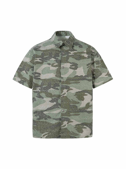 Gewaschenes, gebürstetes Kurzarmhemd mit Camouflage-Muster