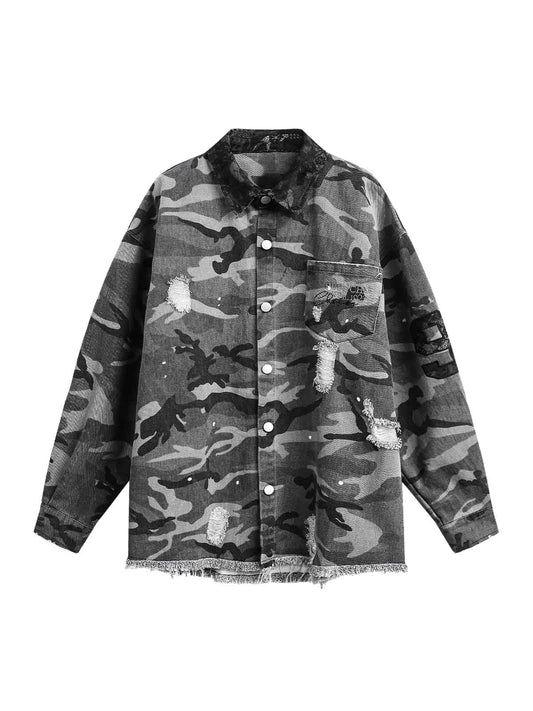 Camouflage-Jeanshemd mit zerrissener Spitze